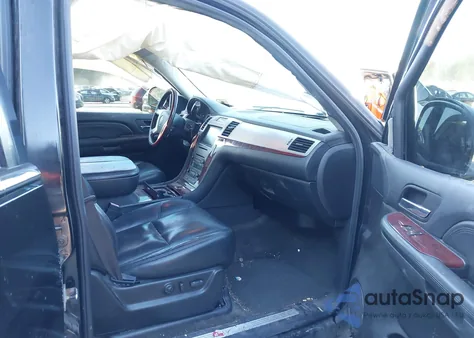 2008 Cadillac Escalade Esv Standard from USA, damaged, VIN 1GYFK66878R258201